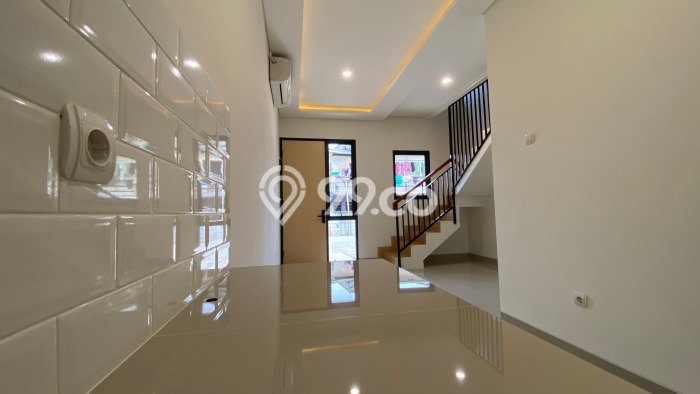 For Sale Hunian Rumah Terawat 2 Kamar di Mekarsari, Depok For Sale Hunian Rumah Terawat 2 Kamar di Mekarsari, Depok
