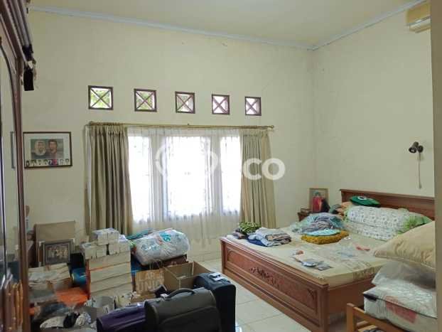 Rumah Elit LB 200m2 Siap Pakai Desain Elegan di Ragunan, Jakarta Selatan Rumah Elit LB 200m2 Siap Pakai Desain Elegan di Ragunan, Jakarta Selatan