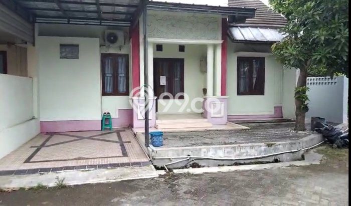 PROMO SPESIAL! Jual Rumah Premium area Arjawinangun, Cirebon, Luas Tanah 140m² Luas Bangunan 150m² PROMO SPESIAL! Jual Rumah Premium area Arjawinangun, Cirebon, Luas Tanah 140m² Luas Bangunan 150m²
