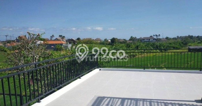 FOR SALE! Vila Kawasan , Luas 550m2m², Posisi Strategis FOR SALE! Vila Kawasan , Luas 550m2m², Posisi Strategis