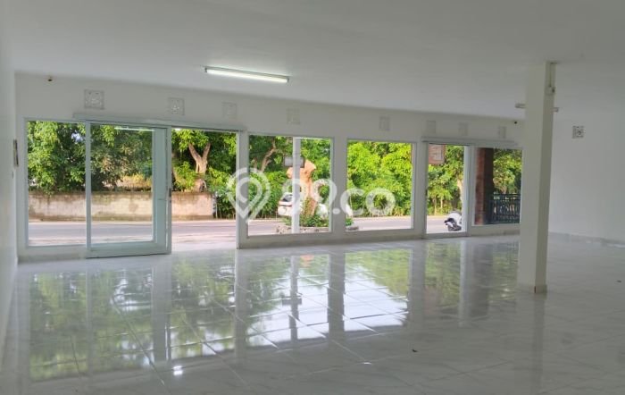 Disewakan Ruko di Pusat Kota Badung Ramai Strategis Disewakan Ruko di Pusat Kota Badung Ramai Strategis
