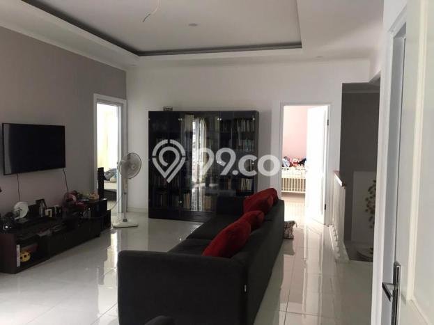Rumah Strategis Minimalis Lb 255m2 di Bekasi Selatan, Bekasi Rumah Strategis Minimalis Lb 255m2 di Bekasi Selatan, Bekasi