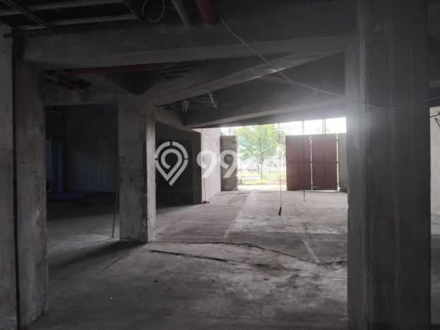Dijual Pabrik Strategis Kawasan , Luas 2300m2m², Jalan Utama, Area Bisnis Dijual Pabrik Strategis Kawasan , Luas 2300m2m², Jalan Utama, Area Bisnis