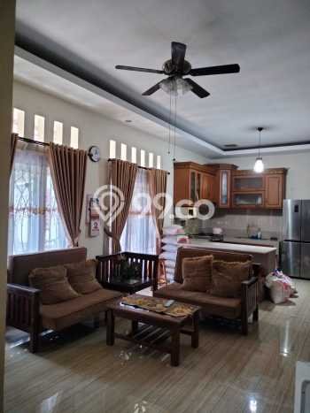 For Sale Hunian Rumah Terawat 3 Kamar di Harapan Indah, Bekasi For Sale Hunian Rumah Terawat 3 Kamar di Harapan Indah, Bekasi