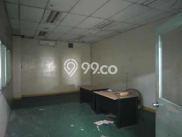 Dijual Pabrik Strategis Kawasan , Luas 2300m2m², Jalan Utama, Area Bisnis Dijual Pabrik Strategis Kawasan , Luas 2300m2m², Jalan Utama, Area Bisnis