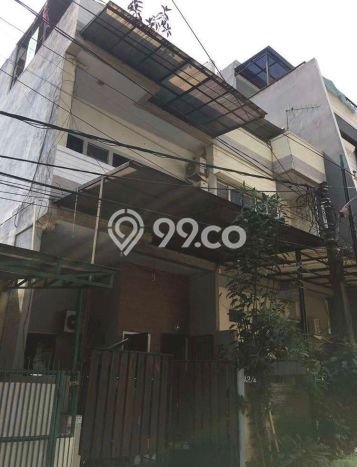 Rumah Modern 5 KT di Kapuk Muara Jakarta Utara Semi Furnished Rumah Modern 5 KT di Kapuk Muara Jakarta Utara Semi Furnished