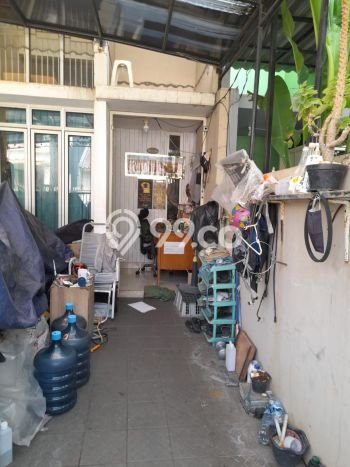 Rumah Modern 3 KT di Duta Garden Tangerang Semi Furnished Rumah Modern 3 KT di Duta Garden Tangerang Semi Furnished