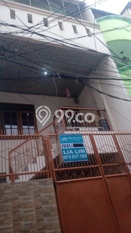 Rumah Luas Asri 4 KT Siap Pakai di Teluk Gong Jakarta Utara Rumah Luas Asri 4 KT Siap Pakai di Teluk Gong Jakarta Utara