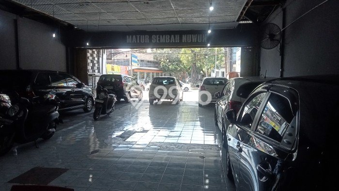 Unit Komersial Tersedia di Gatot Subroto Spesifikasi LB 200m2 Unit Komersial Tersedia di Gatot Subroto Spesifikasi LB 200m2