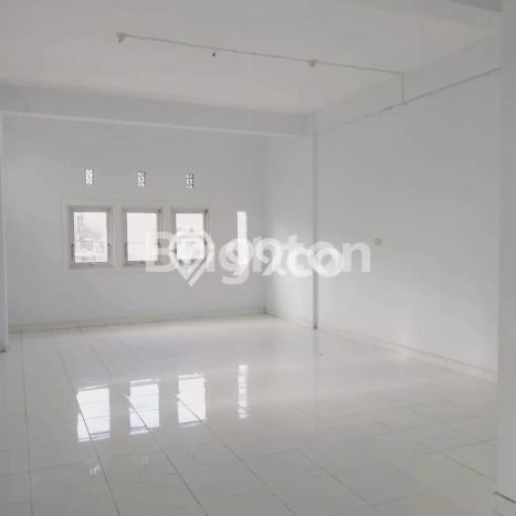 Ruko paling strategis disewakan di Denpasar Timur Denpasar Ruko paling strategis disewakan di Denpasar Timur Denpasar