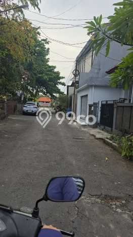 Rumah Disewakan Denpasar LT 100m2 LB 108m2 Area Sesetan Rumah Disewakan Denpasar LT 100m2 LB 108m2 Area Sesetan