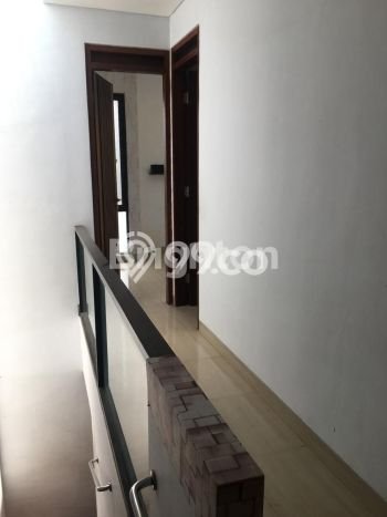 Rumah Modern 4 KT di Renon Denpasar Semi Furnished Rumah Modern 4 KT di Renon Denpasar Semi Furnished