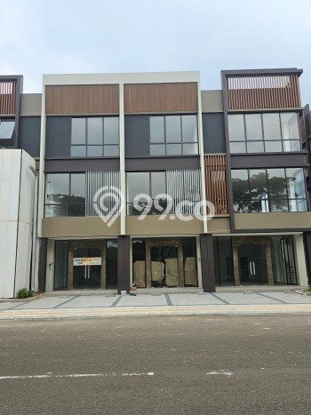 Ruko Dijual di Jakarta Utara LT 68m2 & LB 200m2 Lokasi Terbaik! Ruko Dijual di Jakarta Utara LT 68m2 & LB 200m2 Lokasi Terbaik!
