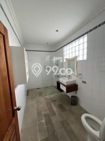 Vila Strategis di Kuta Selatan, Dimensi 500m2m², Akses ke berbagai fasilitas Vila Strategis di Kuta Selatan, Dimensi 500m2m², Akses ke berbagai fasilitas