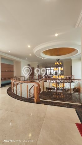 Jual Rumah Luas Megah Dengan View Eksklusif di Setiabudi, Bandung Jual Rumah Luas Megah Dengan View Eksklusif di Setiabudi, Bandung