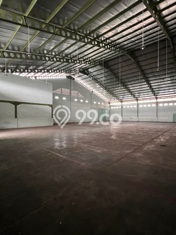 Disewakan Gudang di Kawasan Ramai Soekarno Hatta Luas 1139m2 Disewakan Gudang di Kawasan Ramai Soekarno Hatta Luas 1139m2