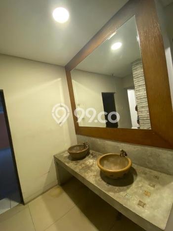 Unit Komersial Paling Strategis di Sukajadi Bandung dengan LB 500m2 Unit Komersial Paling Strategis di Sukajadi Bandung dengan LB 500m2