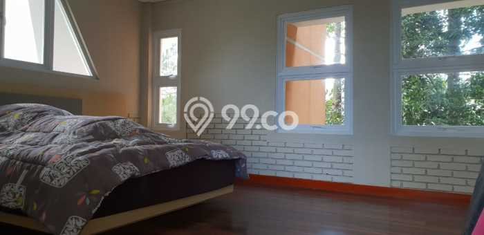 Vila Strategis Kawasan Lembang, Ukuran 1131m2m², Area Nyaman untuk keluarga Vila Strategis Kawasan Lembang, Ukuran 1131m2m², Area Nyaman untuk keluarga