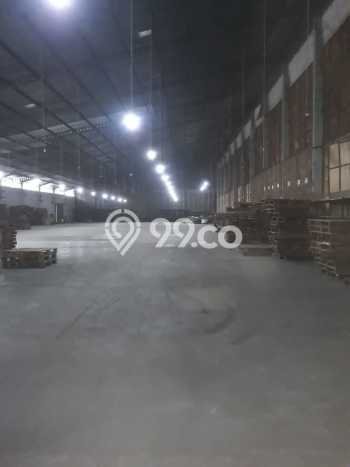 Gudang Disewa di Bandung dengan LB 3500m2 Area Komersial Ramai Gudang Disewa di Bandung dengan LB 3500m2 Area Komersial Ramai
