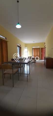 Rumah Strategis Modern Lb 170m2 di Antapani, Bandung Rumah Strategis Modern Lb 170m2 di Antapani, Bandung