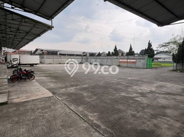 Disewakan Gudang di Kawasan Ramai Soekarno Hatta Luas 1139m2 Disewakan Gudang di Kawasan Ramai Soekarno Hatta Luas 1139m2