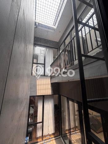 Lokasi terbaik! Rumah siap huni disewakan di Cikupa LB 165m2 Lokasi terbaik! Rumah siap huni disewakan di Cikupa LB 165m2