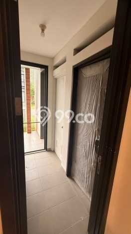 Rumah Modern 3 Kamar LT 120m2 di Suvarna Sutera Rumah Modern 3 Kamar LT 120m2 di Suvarna Sutera