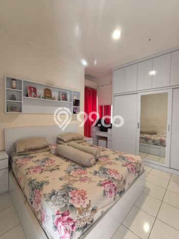 Rumah Modern 2 KT di Suvarna Sutera Tangerang Full Furnished Rumah Modern 2 KT di Suvarna Sutera Tangerang Full Furnished