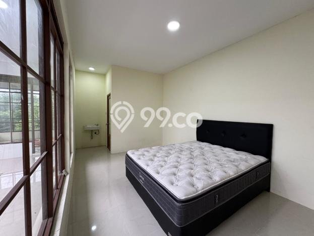 Rumah Elit Modern Tanpa Renovasi di Padalarang Bandung Rumah Elit Modern Tanpa Renovasi di Padalarang Bandung