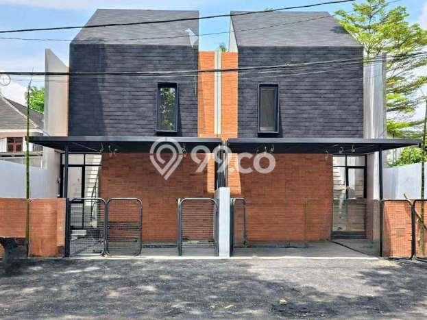 For Sale Rumah 3 Kamar Lokasi Strategis Nyaman dan Strategis di Arcamanik For Sale Rumah 3 Kamar Lokasi Strategis Nyaman dan Strategis di Arcamanik