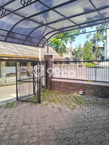 Rumah sewa siap huni 4 Kamar Tidur di Cipaganti, Bandung Rumah sewa siap huni 4 Kamar Tidur di Cipaganti, Bandung