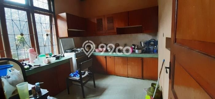 Rumah Elit LB 350m2 Siap Pakai Desain Elegan di Geger Kalong, Bandung Rumah Elit LB 350m2 Siap Pakai Desain Elegan di Geger Kalong, Bandung