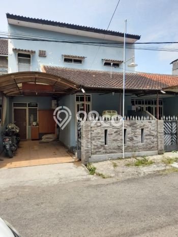 Jual Rumah Bagus Siap Huni LB 150m2 di Antapani, Bandung Jual Rumah Bagus Siap Huni LB 150m2 di Antapani, Bandung