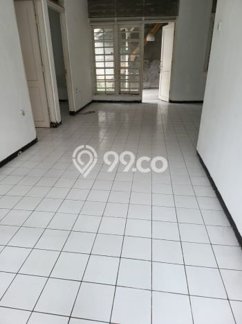 Disewakan segera hunian minimalis strategis 4 Kamar di Antapani, Bandung Disewakan segera hunian minimalis strategis 4 Kamar di Antapani, Bandung