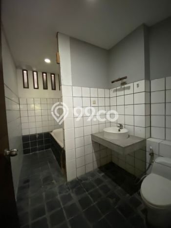 Jarang Ada! Rumah Kontrakan 5 Kamar Nyaman Siap Huni Buah Batu Jarang Ada! Rumah Kontrakan 5 Kamar Nyaman Siap Huni Buah Batu