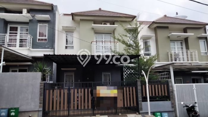 For Sale Hunian Rumah Terawat 3 KT di Cikutra, Bandung For Sale Hunian Rumah Terawat 3 KT di Cikutra, Bandung