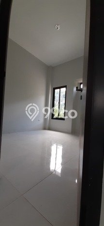 Rumah Luas Asri 3 KT Siap Pakai di Setiabudi Bandung Rumah Luas Asri 3 KT Siap Pakai di Setiabudi Bandung