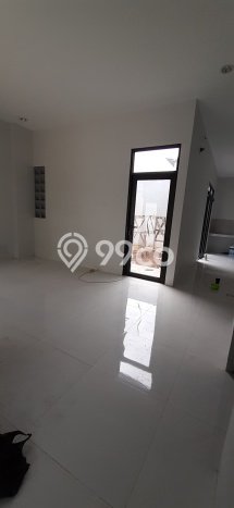Rumah Luas Asri 3 KT Siap Pakai di Setiabudi Bandung Rumah Luas Asri 3 KT Siap Pakai di Setiabudi Bandung