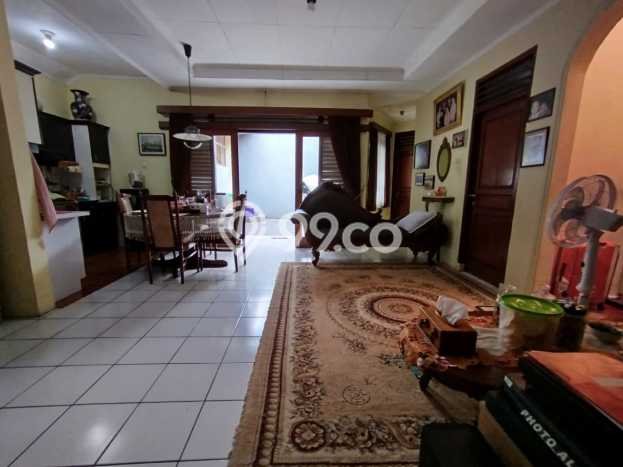 Hunian Mewah LB 170m2 Siap Huni Desain Elegan di Turangga, Bandung Hunian Mewah LB 170m2 Siap Huni Desain Elegan di Turangga, Bandung
