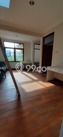 Disewakan Rumah Harga Terjangkau di Dago Bandung dengan 5 Kamar Tidur Disewakan Rumah Harga Terjangkau di Dago Bandung dengan 5 Kamar Tidur