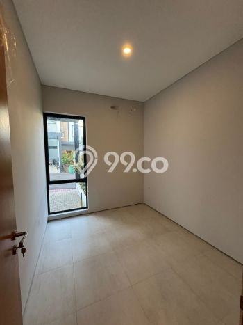 Rumah Elit LB 185m2 Siap Pakai Desain Elegan di Setra Duta, Bandung Rumah Elit LB 185m2 Siap Pakai Desain Elegan di Setra Duta, Bandung