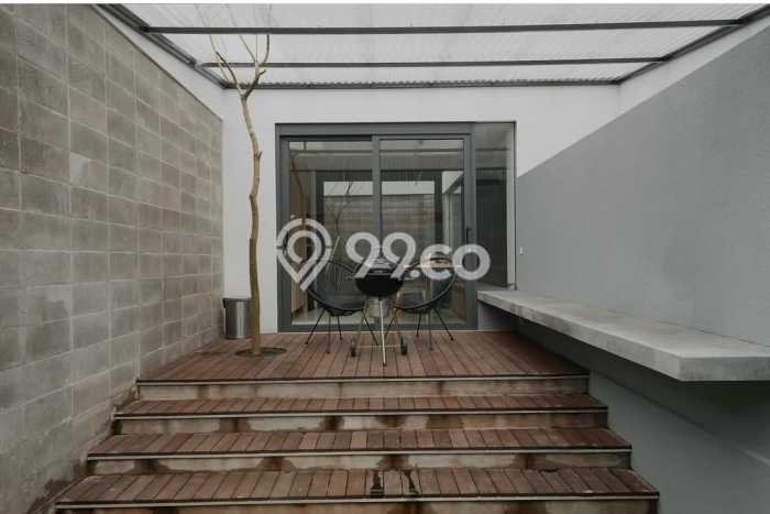 Rumah Luas Asri 4 KT Siap Huni di Geger Kalong Bandung Rumah Luas Asri 4 KT Siap Huni di Geger Kalong Bandung