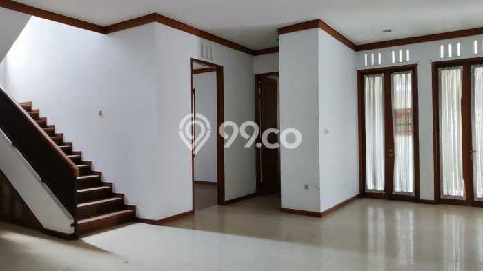Ready to Use! Premium House LT 307m2 Desain Modern di Setiabudi Ready to Use! Premium House LT 307m2 Desain Modern di Setiabudi