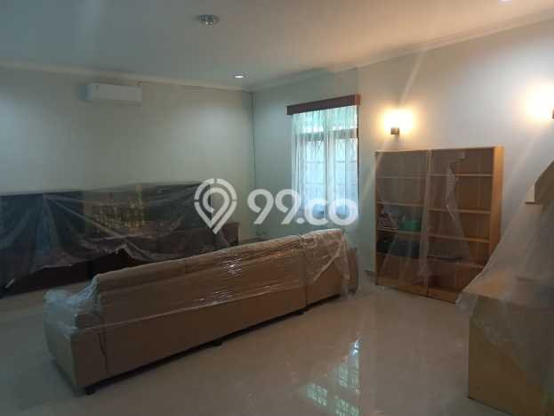 Dijual Cepat Rumah Favorit Siap Huni LB 250m2 di Arcamanik, Bandung Dijual Cepat Rumah Favorit Siap Huni LB 250m2 di Arcamanik, Bandung