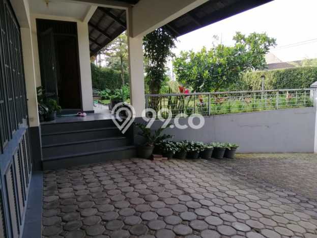Hunian Mewah LB 350m2 Siap Pakai Desain Elegan di Pasteur, Bandung Hunian Mewah LB 350m2 Siap Pakai Desain Elegan di Pasteur, Bandung