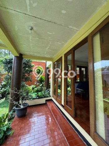 Ready to Use! Luxury House LT 511m2 Desain Modern di Geger Kalong Ready to Use! Luxury House LT 511m2 Desain Modern di Geger Kalong