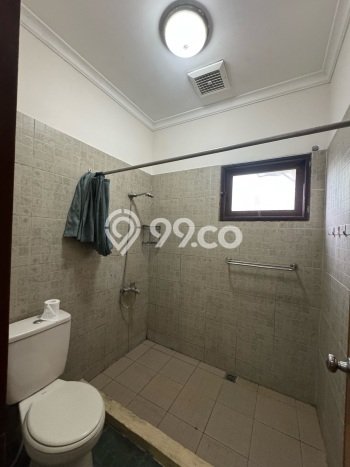 Dijual Rumah Luas Elegan Dengan View Eksklusif di Bandung Kota, Bandung Dijual Rumah Luas Elegan Dengan View Eksklusif di Bandung Kota, Bandung