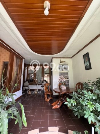 Ready to Use! Luxury House LT 511m2 Desain Modern di Geger Kalong Ready to Use! Luxury House LT 511m2 Desain Modern di Geger Kalong