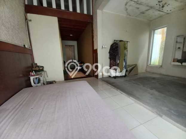 For Sale! Luxury House LT 240m2 Desain Elegan di Sarijadi For Sale! Luxury House LT 240m2 Desain Elegan di Sarijadi
