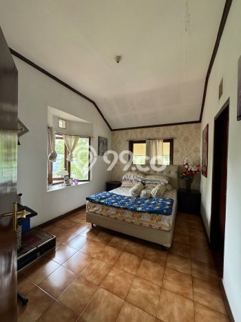 Ready to Use! Luxury House LT 511m2 Desain Modern di Geger Kalong Ready to Use! Luxury House LT 511m2 Desain Modern di Geger Kalong